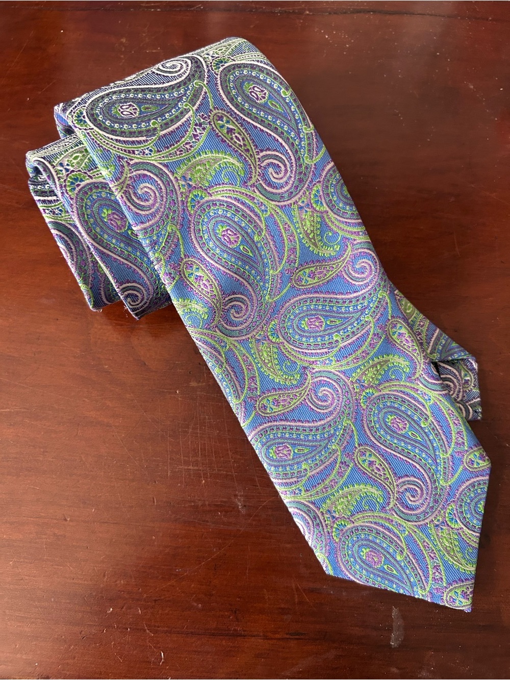 David Donahue Light Blue Green Purple Paisley 100% Silk Tie